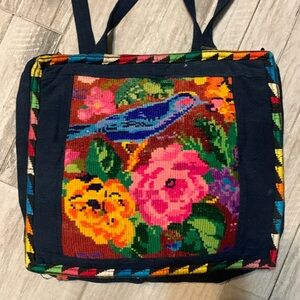 Vintage embroidered denim shoulder bag in excellent condition